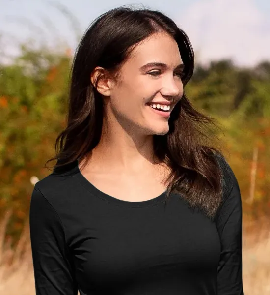 T-shirt da donna a maniche lunghe - Scollatura rotonda più profonda