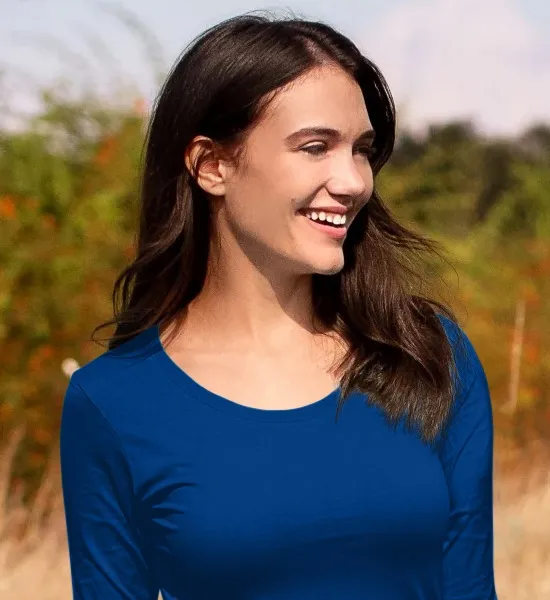 T-shirt da donna a maniche lunghe - Scollatura rotonda più profonda