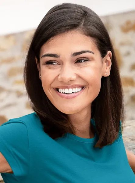 T-shirt da donna alla moda - Scollo tondo classico